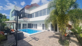 Spacious Villa Cancun Total Private!